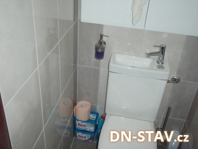 56-823-sprchove-kouty-bez-vanicky-se-stupinkem-ostrava-small.jpg